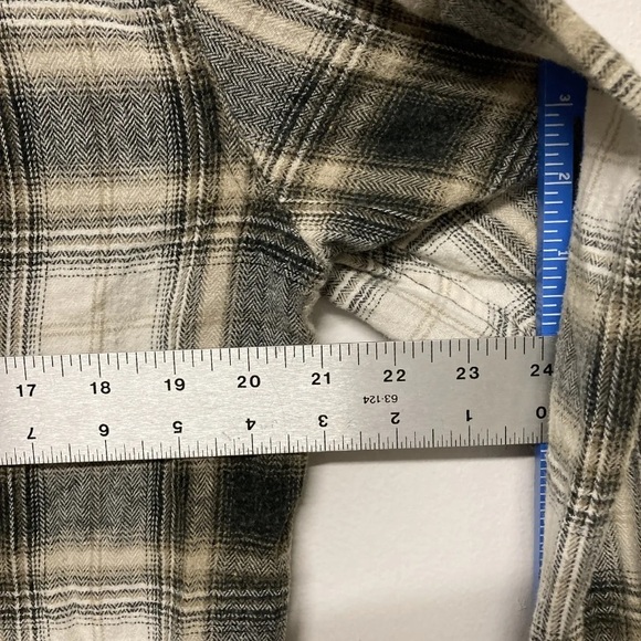Flag & Anthem Mens Flannel Plaid Shirt Button Up Medium Cream White Black - Picture 10 of 12